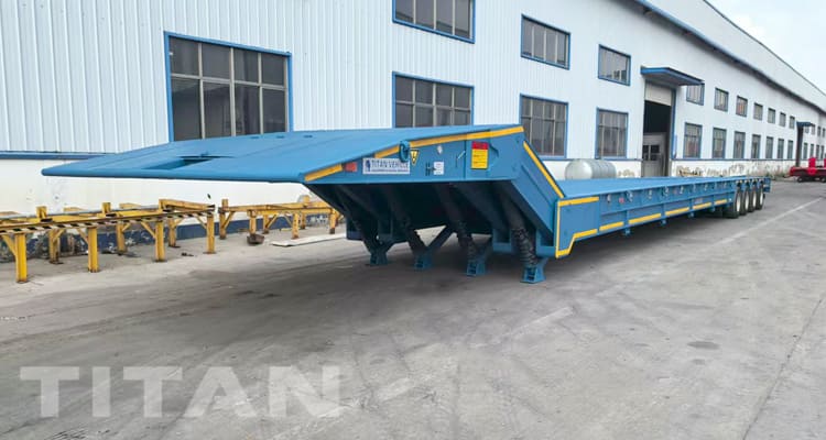 Folding Gooseneck Trailer for Sale in Jamaica