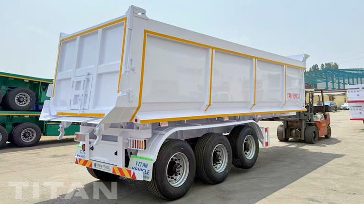 Tri Axle Tipper Trailer for Sale in Jamaica