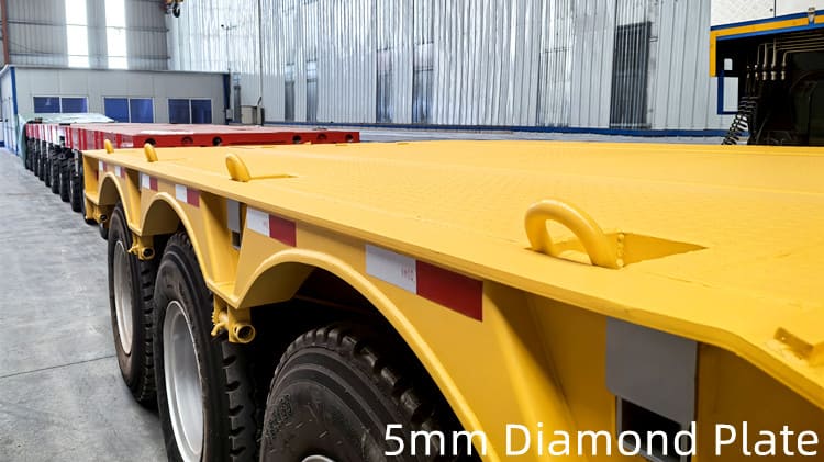 3 Axle Hydraulic Folding Neck Lowboy for Sale in Jamaica