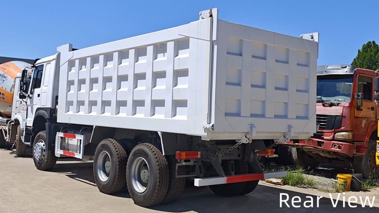 Howo Cheap Used 6x4 Dump Trucks for Sale in Jamaica