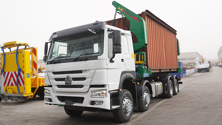 Side Lifter Truck | Container Side Loader Truck for Sale in Jamaica
