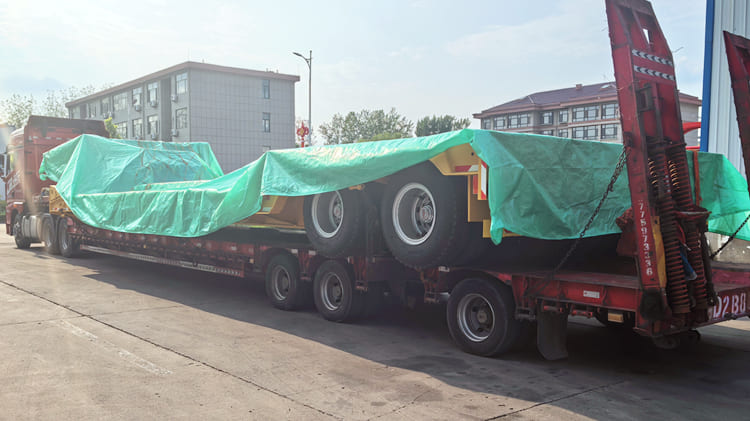 Lowboy Truck Trailer for Sale in Jamaica