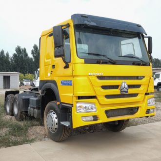 Slightly Used Howo Tractor 371 HP